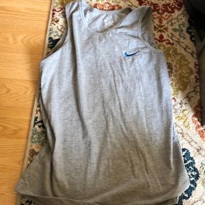 Nike tee
